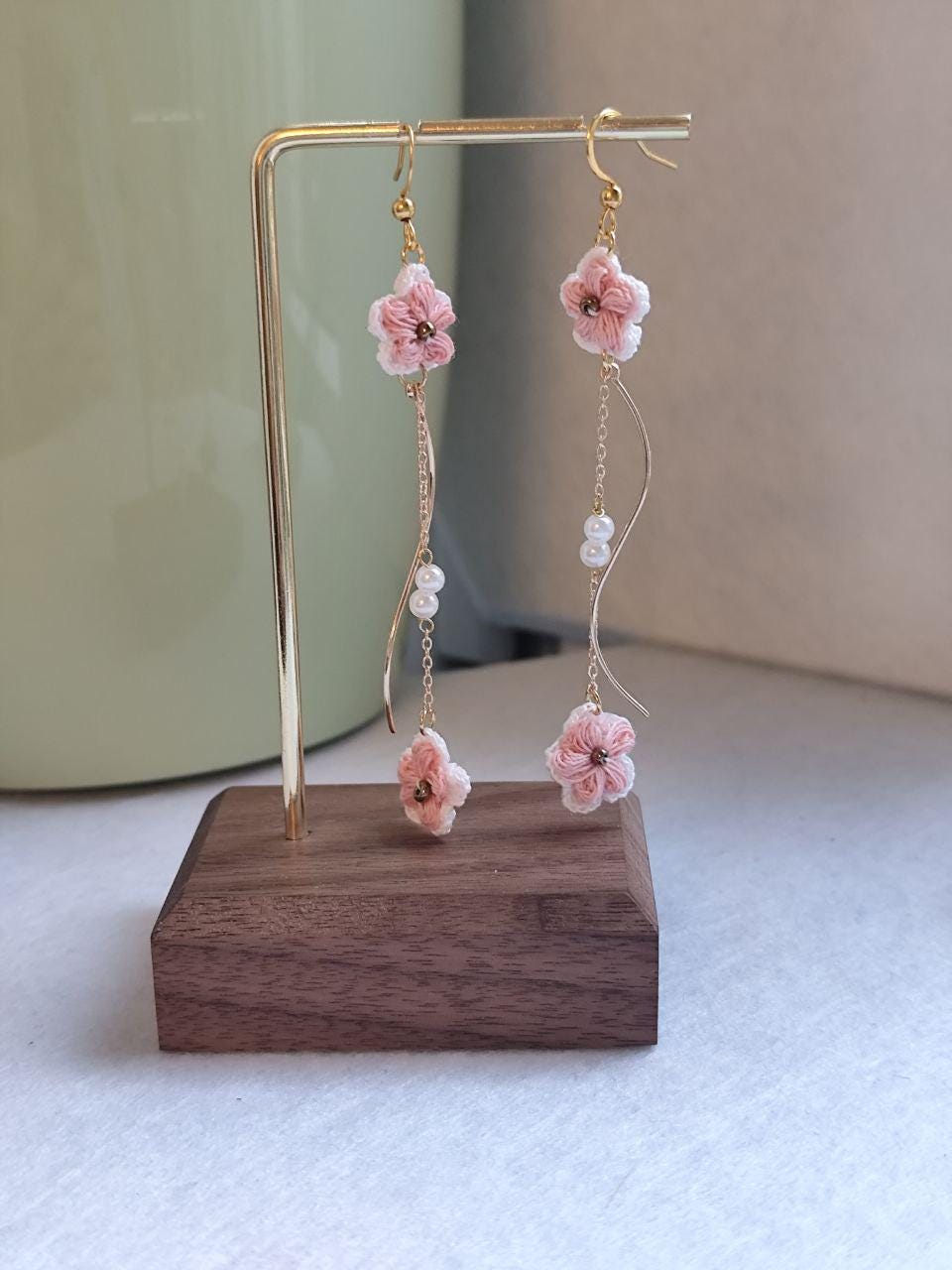 Puff flowers earrings with different style | Ribbon, simple, Pearl dangles
