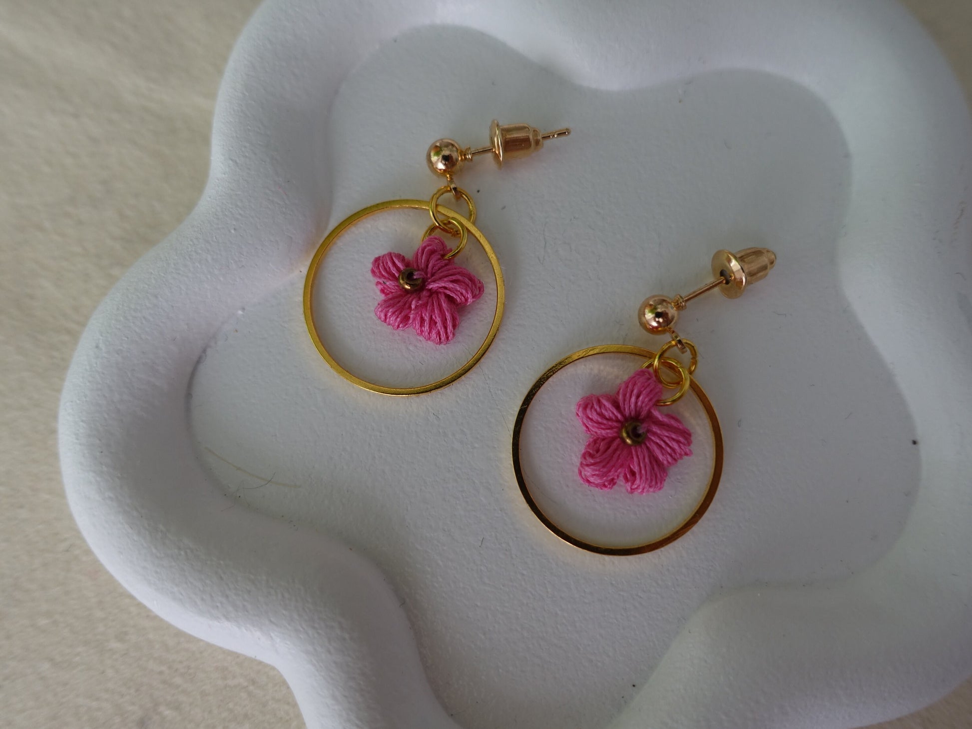 Dainty micro crochet flower earrings