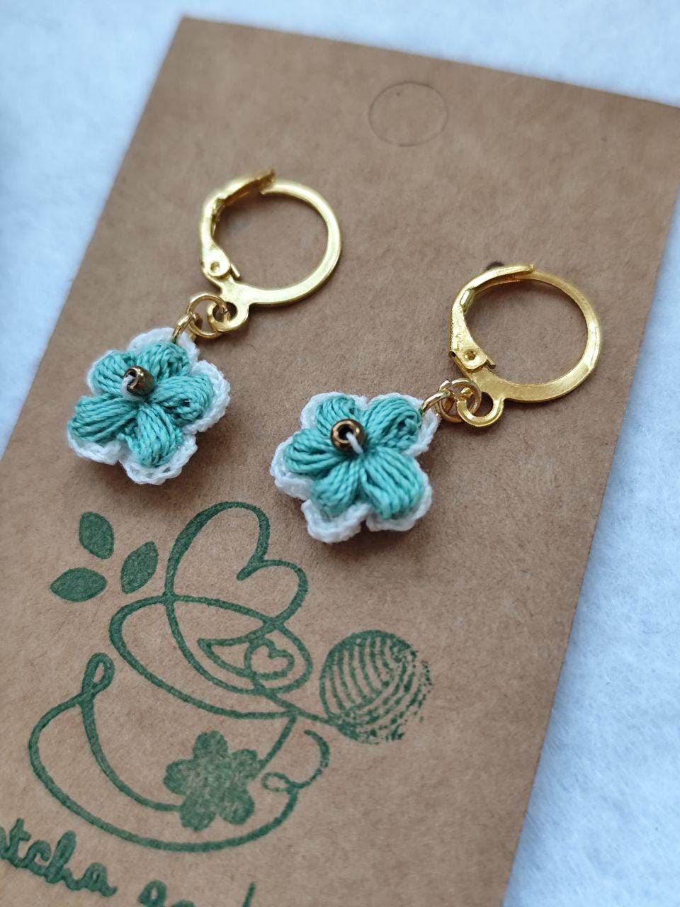 Puff flowers earrings with different style | Ribbon, simple, Pearl dangles