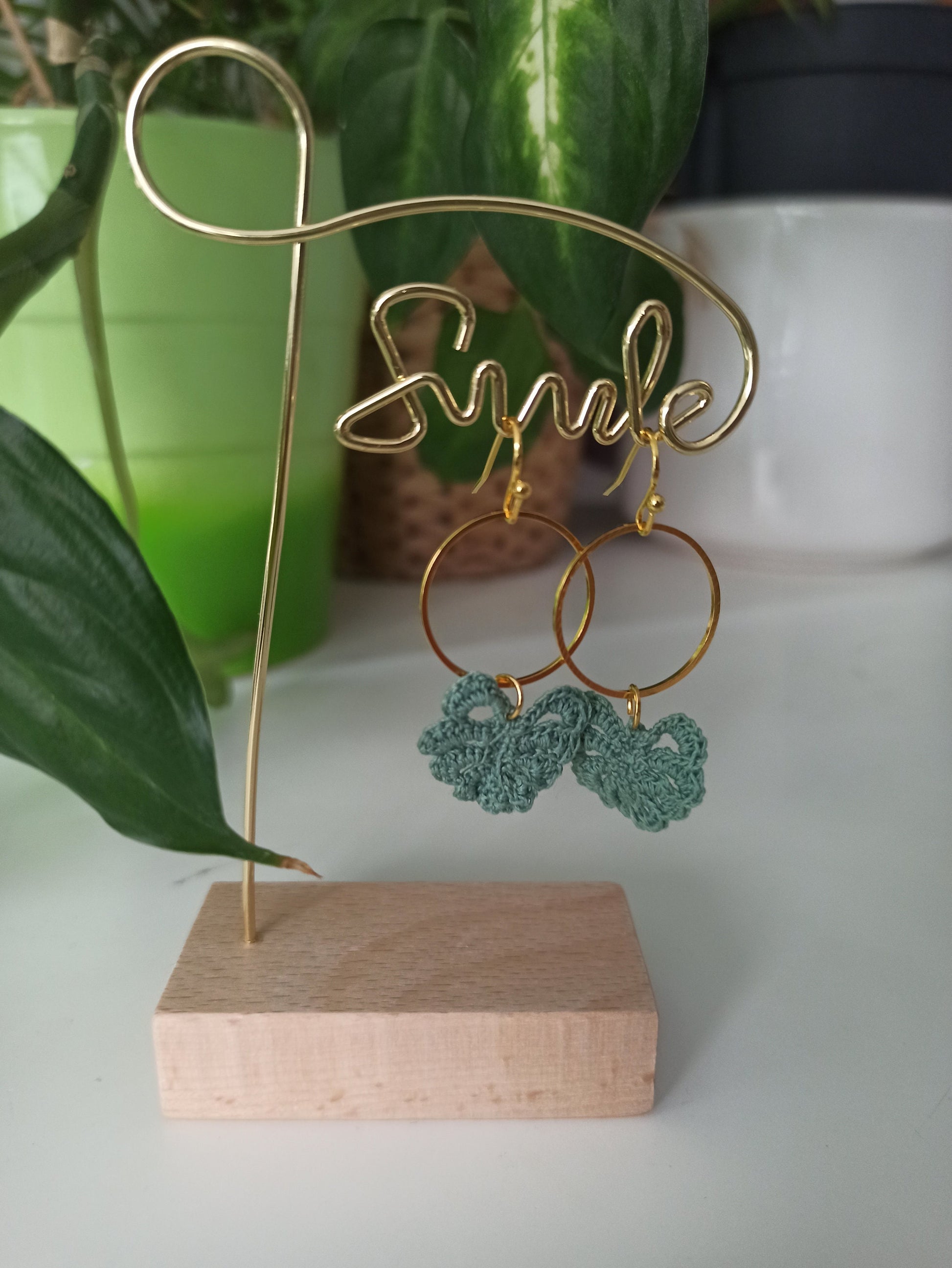 Boho monstera micro crochet earrings | nature inspired jewelry