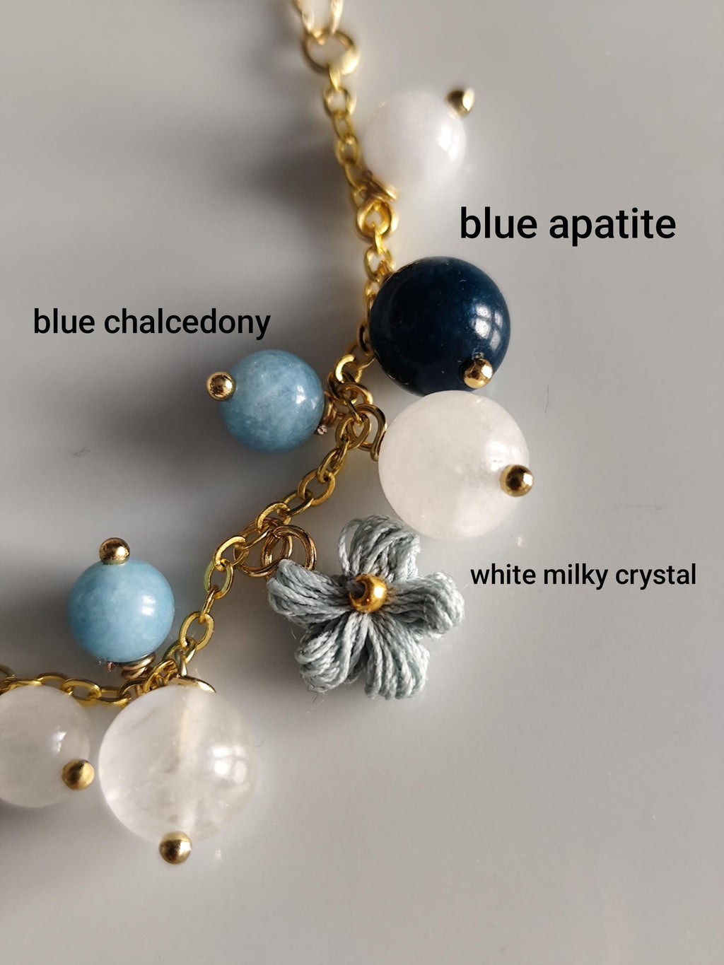Bubble gemstone bracelet | micro crochet flowers | natural stone | elegant