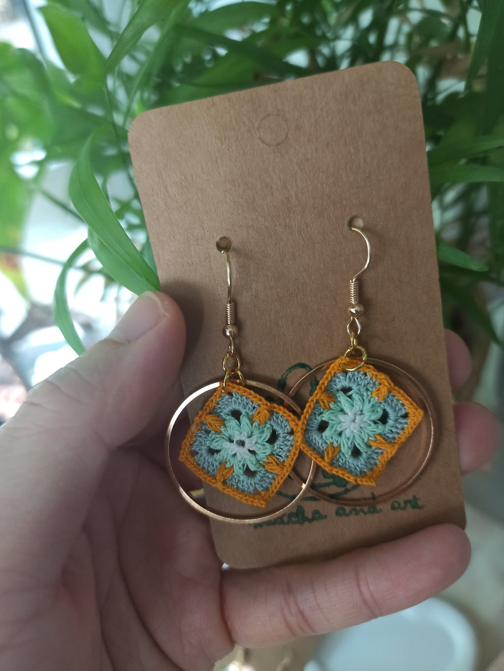 Micro Crochet Flower Pattern Granny Squares Motif Earrings | Micro crochet flower pattern granny squares motif earrings