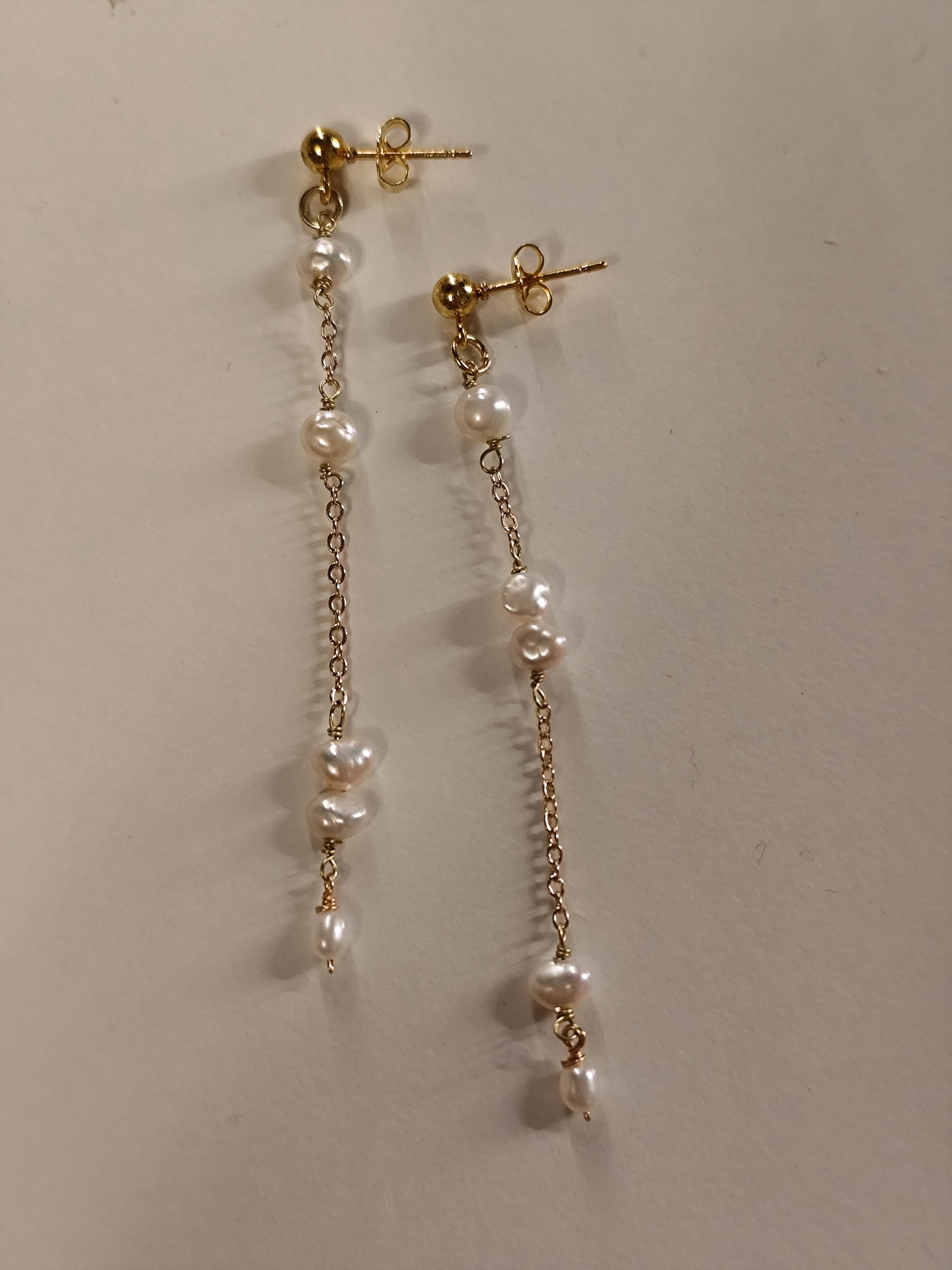 Pearl elegant dangle earrings