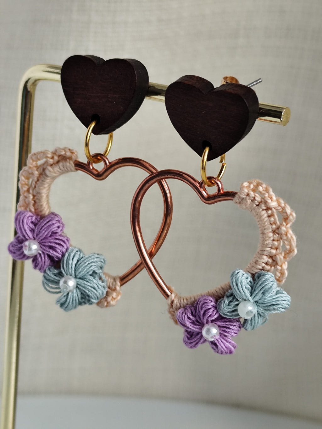 Hearty hoop earrings | boho style