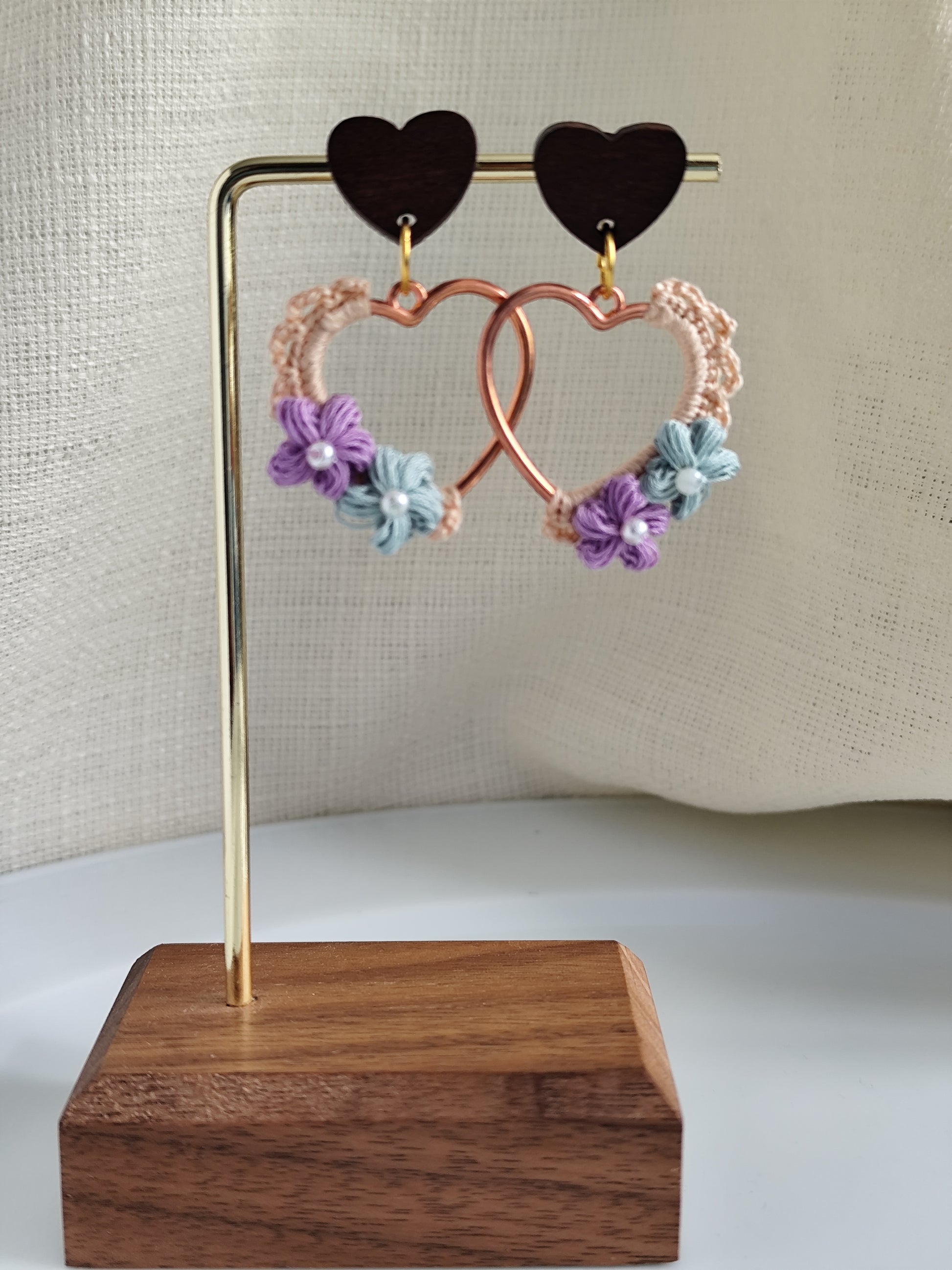 Hearty hoop earrings | boho style