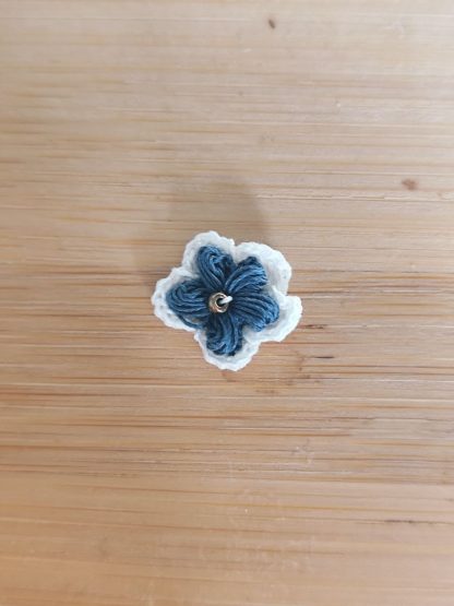 Puff Flowers Earrings | Handmade Crochet Floral Jewelry | Made to order – Bild 7