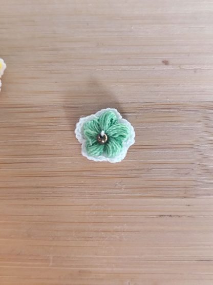 Puff Flowers Earrings | Handmade Crochet Floral Jewelry | Made to order – Bild 5