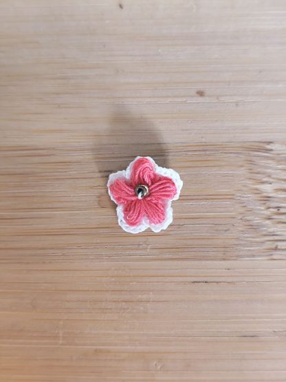 Puff Flowers Earrings | Handmade Crochet Floral Jewelry | Made to order – Bild 16
