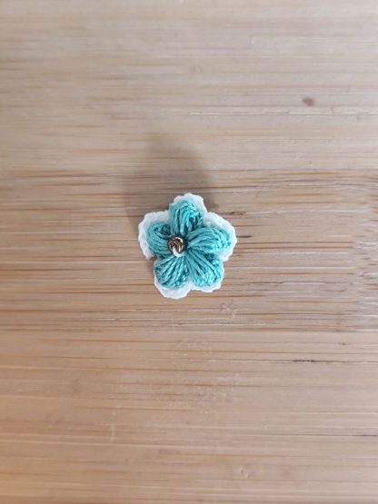 Puff Flowers Earrings | Handmade Crochet Floral Jewelry | Made to order – Bild 13