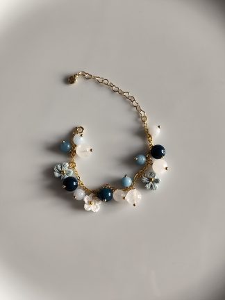 bubble gemstone bracelet | micro crochet flowers | natural stones